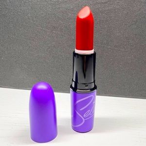 MAC Cosmetics SELENA “Como La Flor” Matte Amplified Crème Lipstick NEW